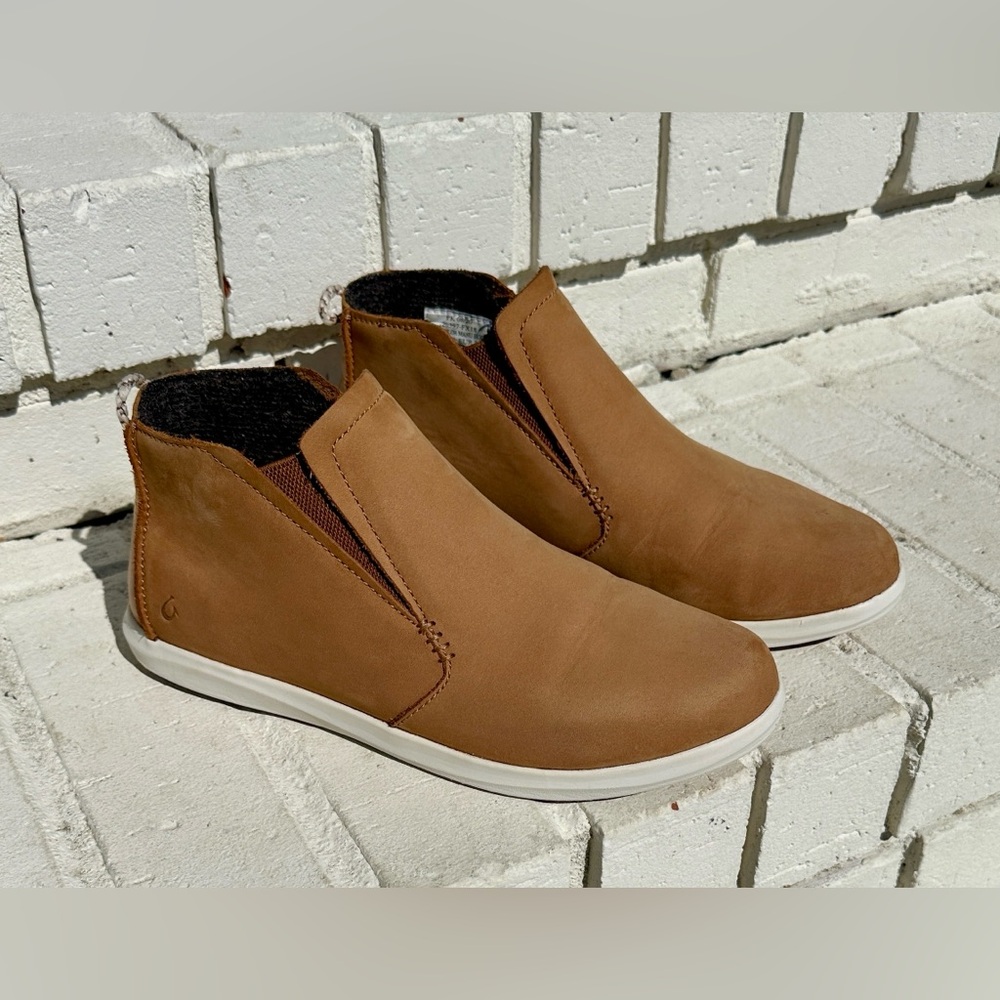 OluKai Leather Slip-On Booties Size 8.5/38 Hawai’iola Manu Hope Women’s Shoes